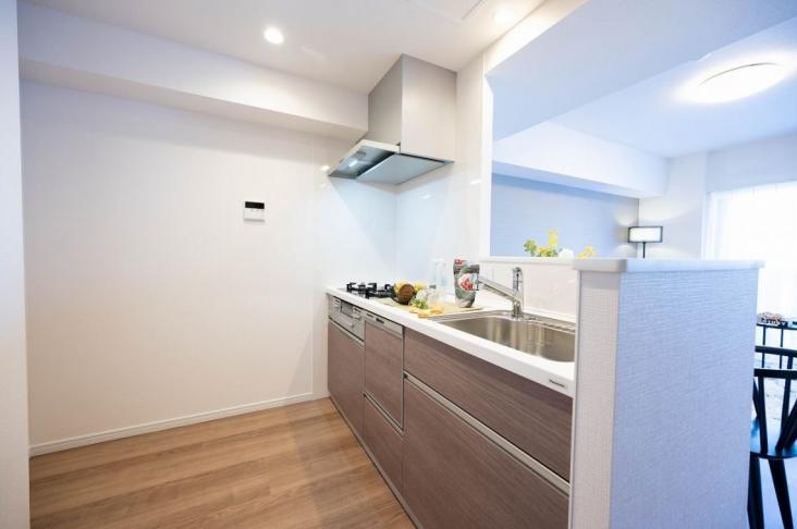 ライオンズマンション川口ブリーズコート-15-キッチン