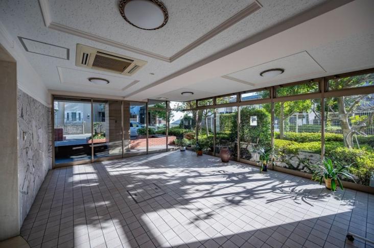 ライオンズマンション川口ブリーズコート-27-エントランス