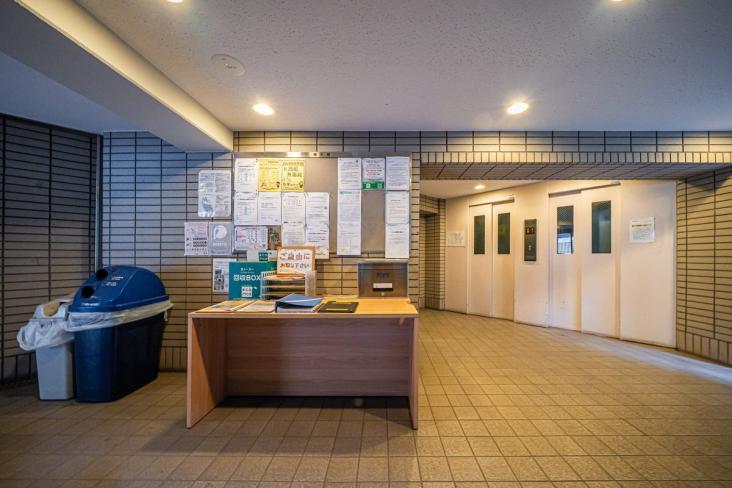 シャルマンコーポ鳩ケ谷-6-エントランス