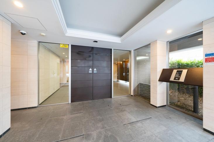 レーベンハイム別所沼公園-16-エントランス