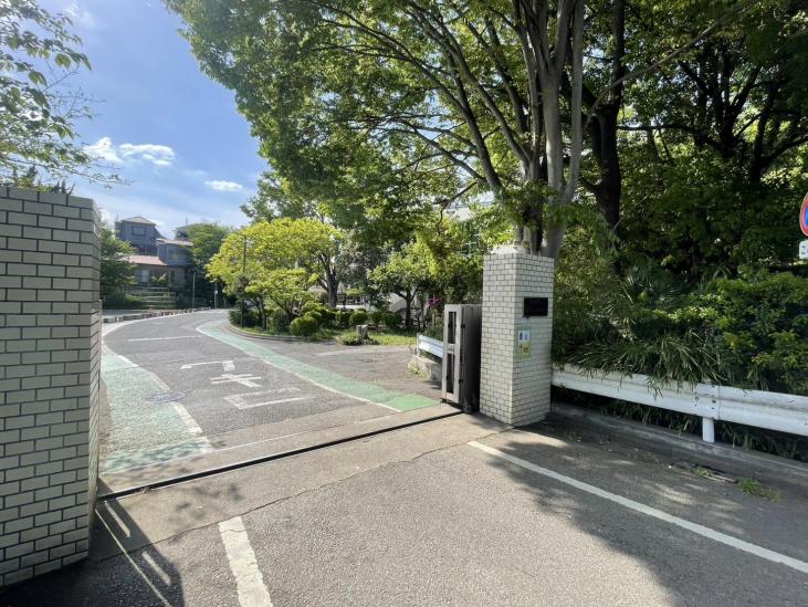 川口市桜町二丁目土地（古家有）-13-小学校