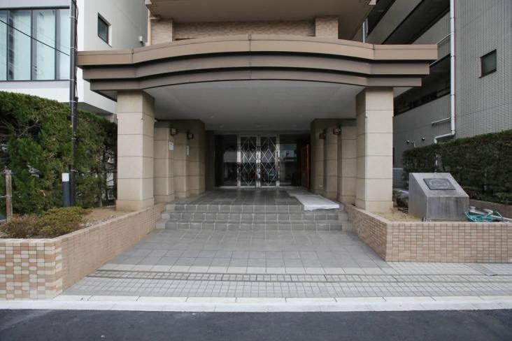 セレナハイム常盤公園-22-エントランス