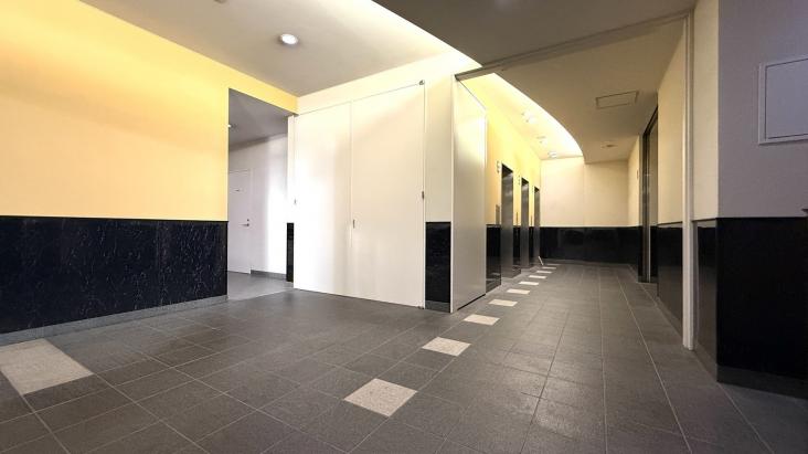 ライブタワー武蔵浦和-22-エントランス