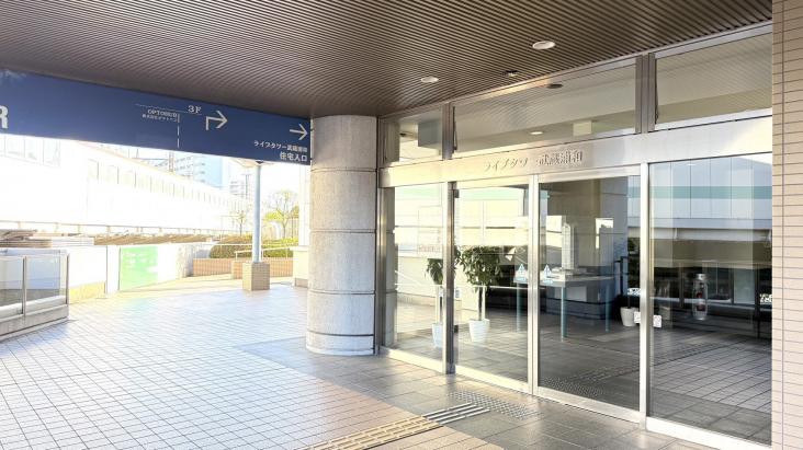 ライブタワー武蔵浦和-23-エントランス