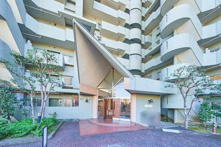 ハイラーク戸田公園-4-エントランス