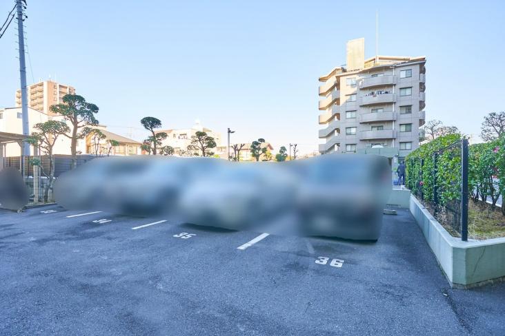 ハイラーク戸田公園-12-駐車場