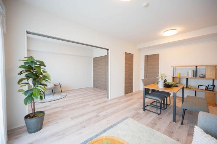 エルザタワー３２-3-リビング