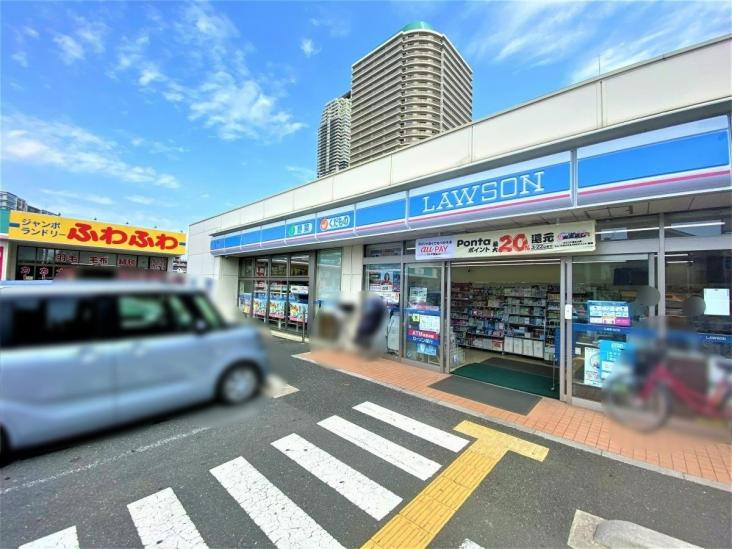 エルザタワー３２-22-コンビニ