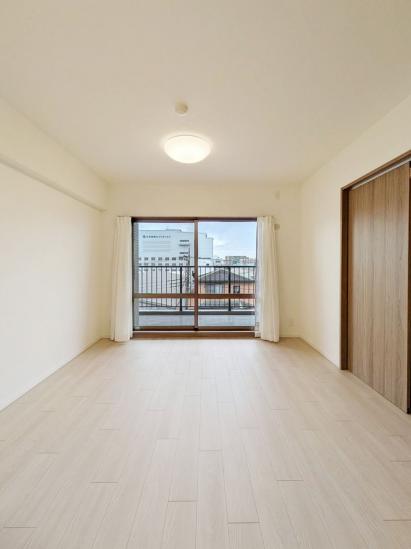 アーベントハイム戸田公園ANNEX-3-リビング