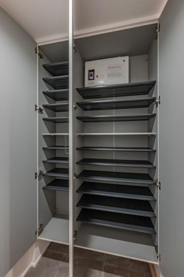 リプレ川口一番街　１号棟-21-収納