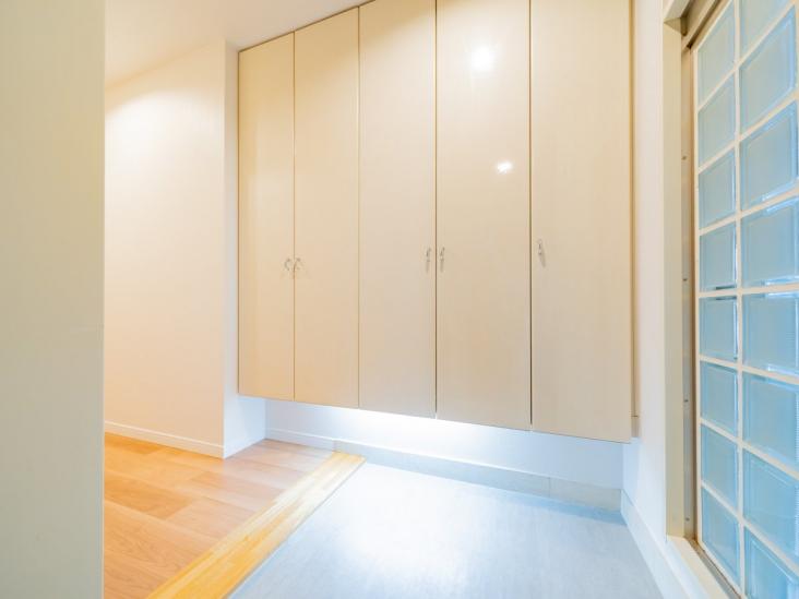 船橋本町パーク・ホームズ-13-玄関