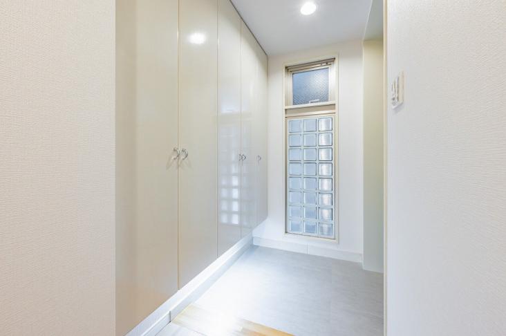 船橋本町パーク・ホームズ-14-玄関