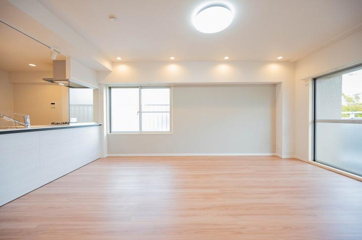 コープ野村本八幡マンション２号棟-3-リビング