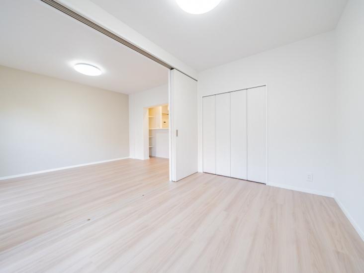 ライオンズマンション市川本八幡-10-室内