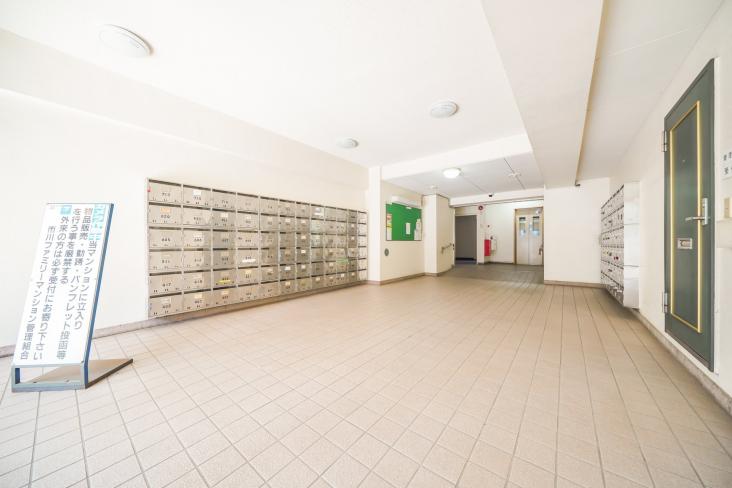 市川ファミリー第一マンション-18-エントランス