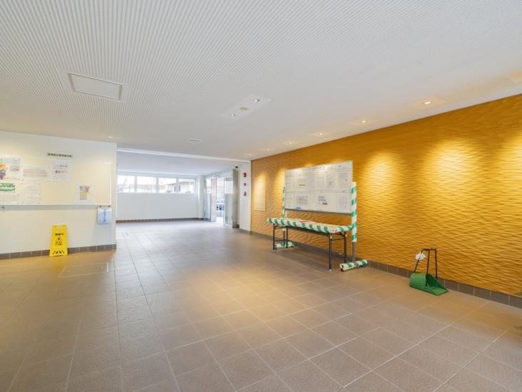 市川パークハウスＢ棟-4-エントランス