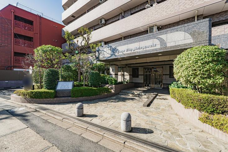 ライオンズシティ本八幡-19-エントランス