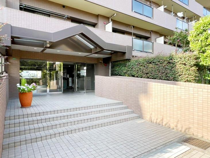 ファミール津田沼-5-エントランス