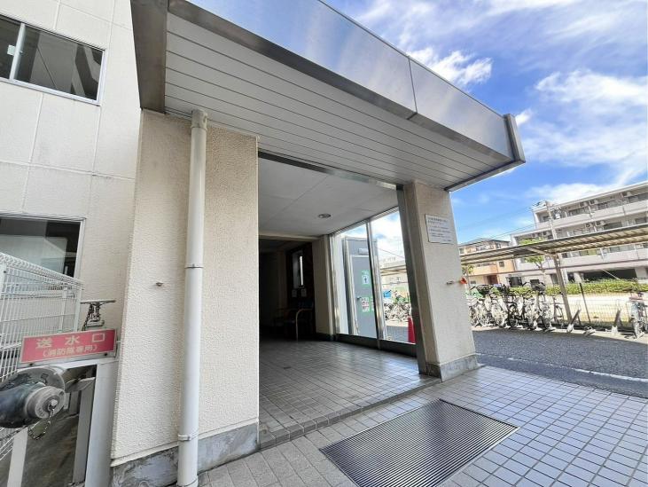 行徳ハイム 3号棟-12-エントランス