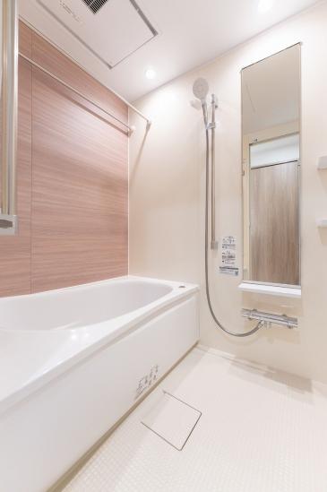 エルズ市川中山-10-バス