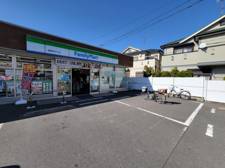 エルズ市川中山-24-コンビニ