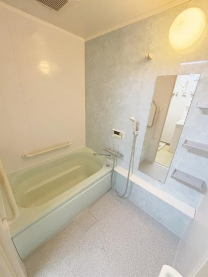 ソフトタウン谷津遊園2号棟-11-バス