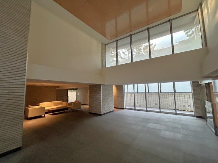 ザ・パークハウス津田沼前原ガーデン　エアリーヒルズ-8-ロビー