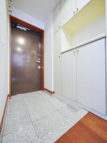 ローズガーデン浦安フィネス-9-玄関