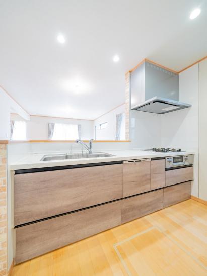 千葉市花見川区幕張町２丁目戸建-8-キッチン