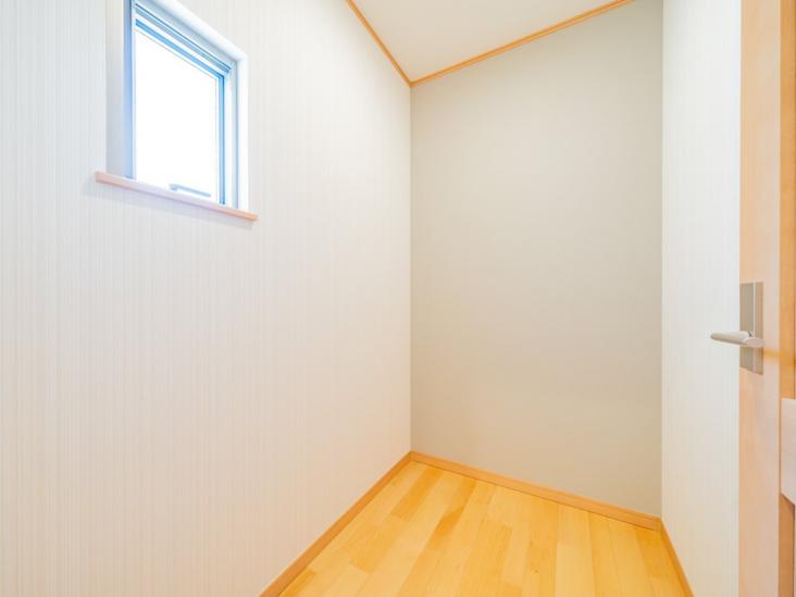 千葉市花見川区幕張町２丁目戸建-11-室内