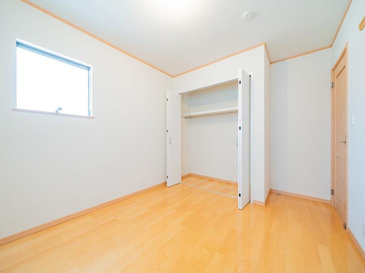 千葉市花見川区幕張町２丁目戸建-12-室内