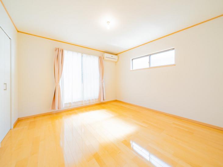 千葉市花見川区幕張町２丁目戸建-13-室内