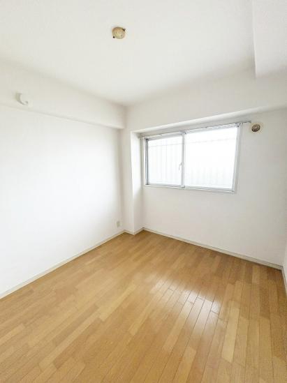 ライオンズマンション津田沼-5-室内