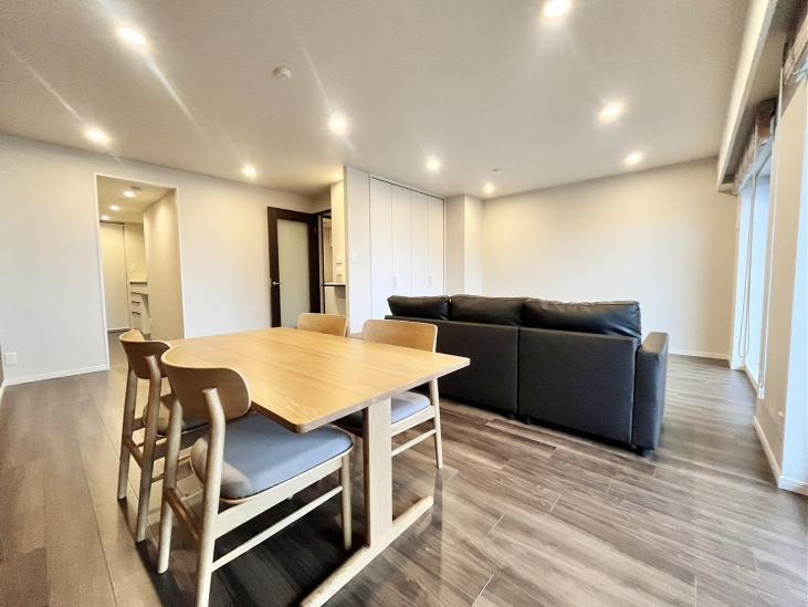 ガーデナヴィルマグノリア市川妙典-4-リビング