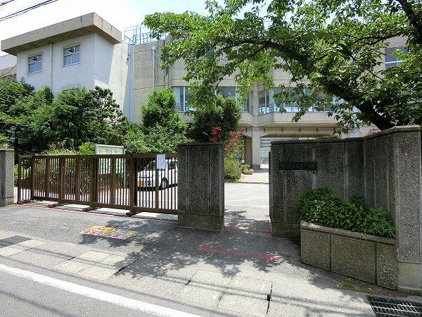 千葉県市川市南八幡一丁目土地-6-小学校