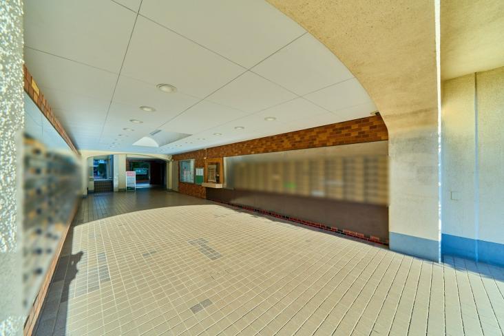 行徳ハイム　１号棟-5-エントランス