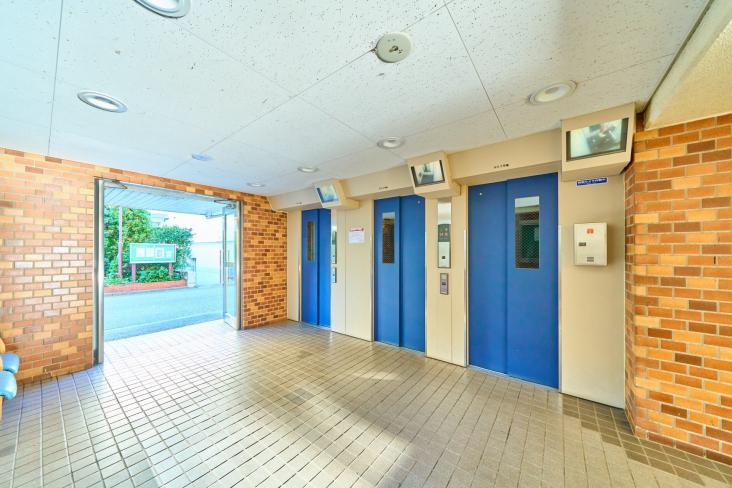 行徳ハイム　１号棟-6-エントランス