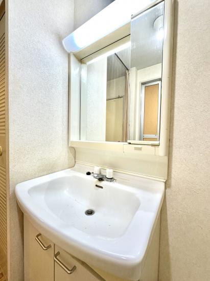 東船橋ガーデニア６号棟-7-洗面