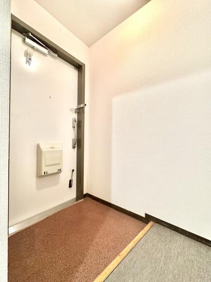 東船橋ガーデニア６号棟-14-玄関