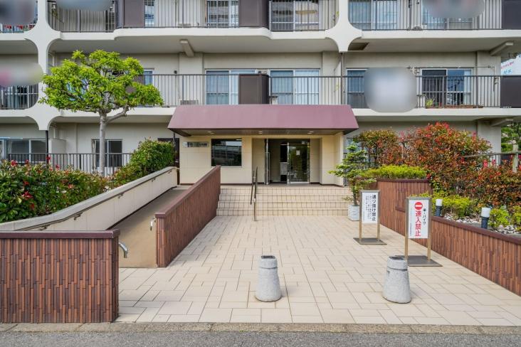 ソフトタウンニュー谷津遊園-8-エントランス