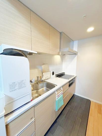 ＣＨＩＢＡ　ＣＥＮＴＲＡＬ　ＴＯＷＥＲ-3-キッチン