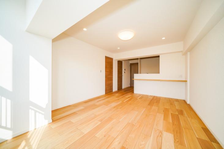 小栗原住宅１号棟-3-リビング