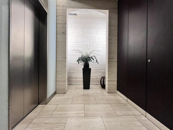 ガレリア・サーラ-11-エントランス