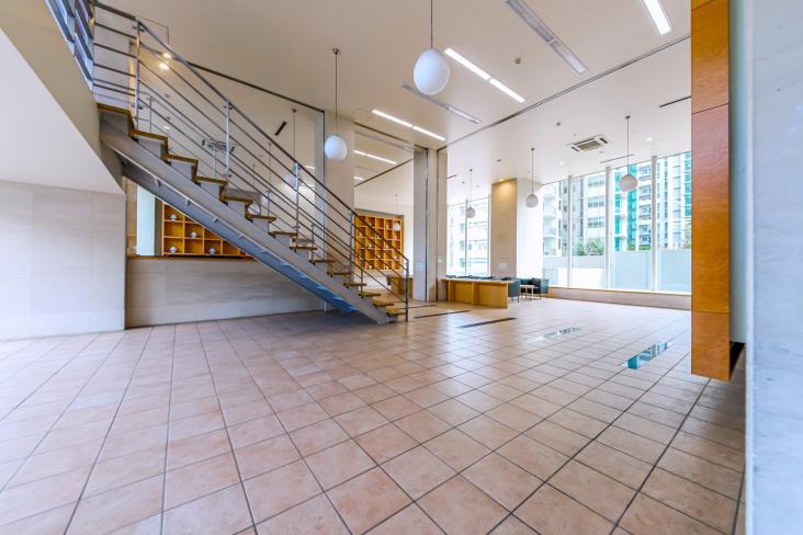 ワンダーベイシティＳＡＺＡＮ　フロントウイング -19-共有部分