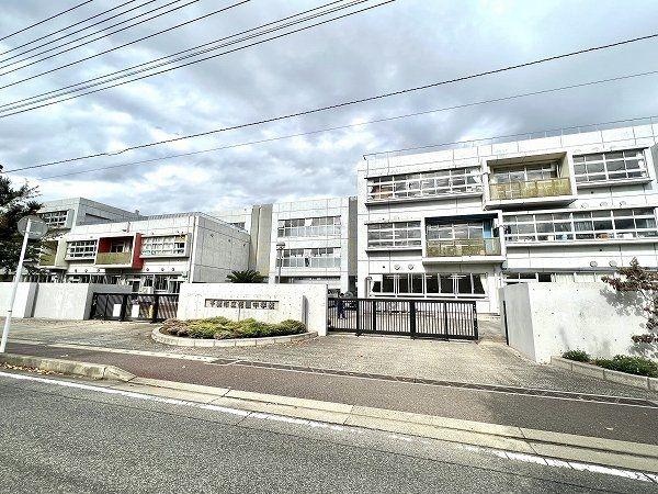 ガーデンプラザ新検見川１７番館-26-中学校