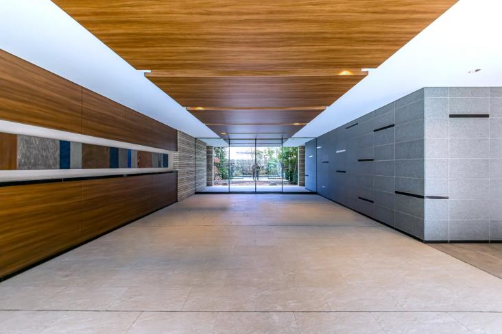 プレシス幕張本郷-17-エントランス