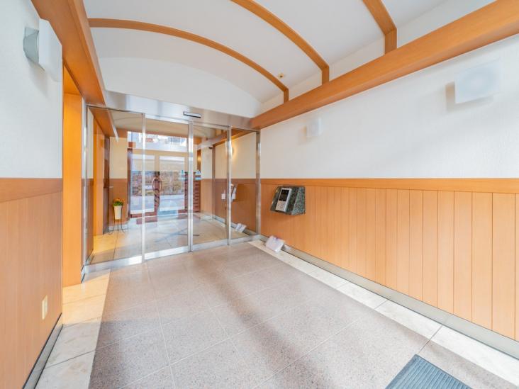 ステイツ行徳ＥＡＳＴ-24-エントランス