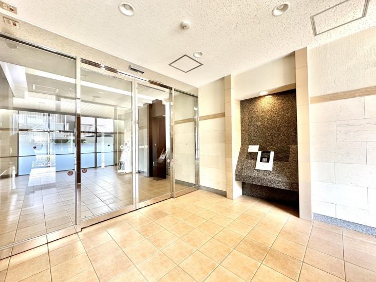 Ｄ’クラディア船橋　Ｓｈｉｎｅ　Ａｖｅｎｕｅ-9-エントランス