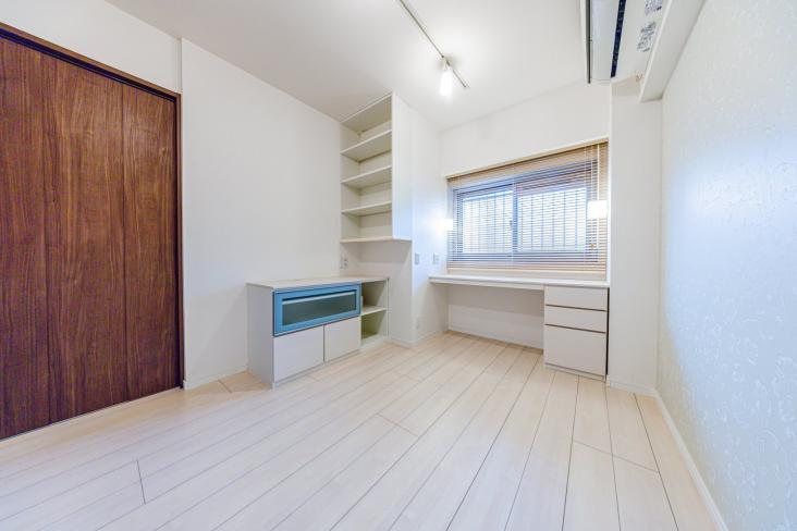 ルネ南市川-3-洋室