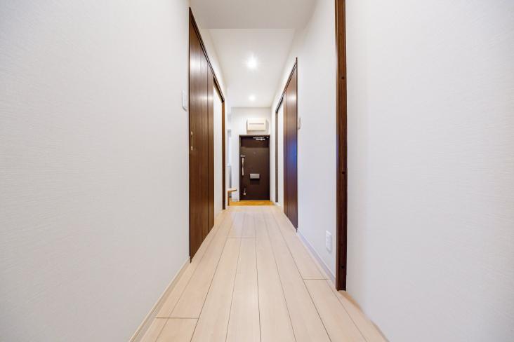 ルネ南市川-10-玄関